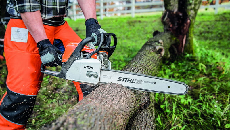 stihl-chainsaw-tree-800x800